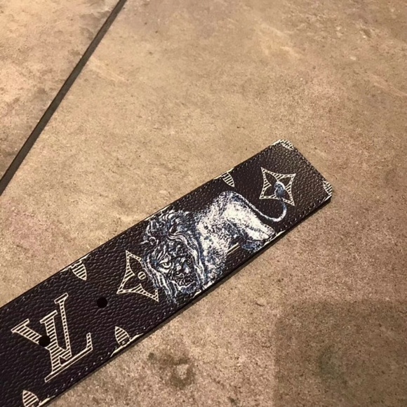Louis Vuitton   belt